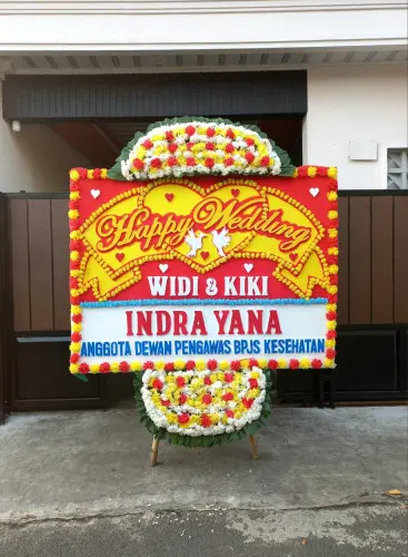 Papan Bunga Pernikahan gondrong